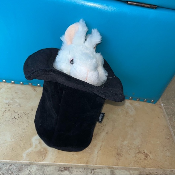 Folkmanis disappearing bunny rabbit in magic top hat puppet plush - Picture 1 of 4